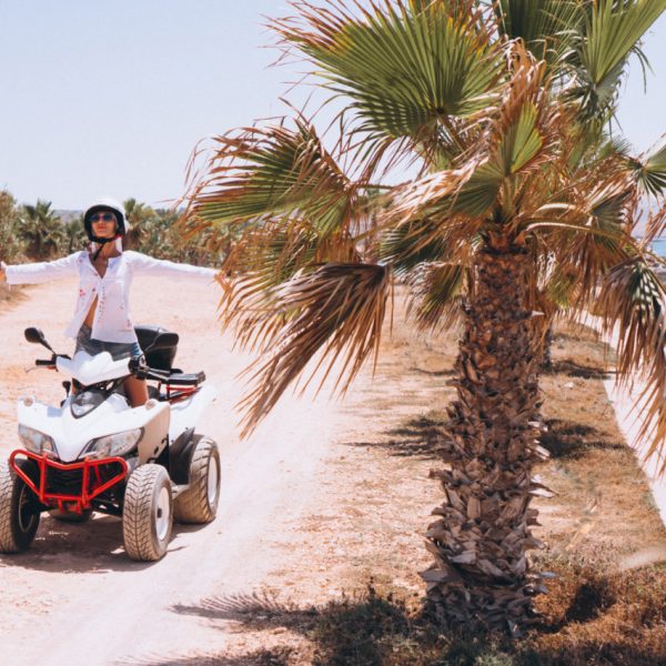 Dubai: Premium Red Dunes, Al Khayma Camp & 3-Cuisine Dinner-Shared Tour With Quad Bike Ride